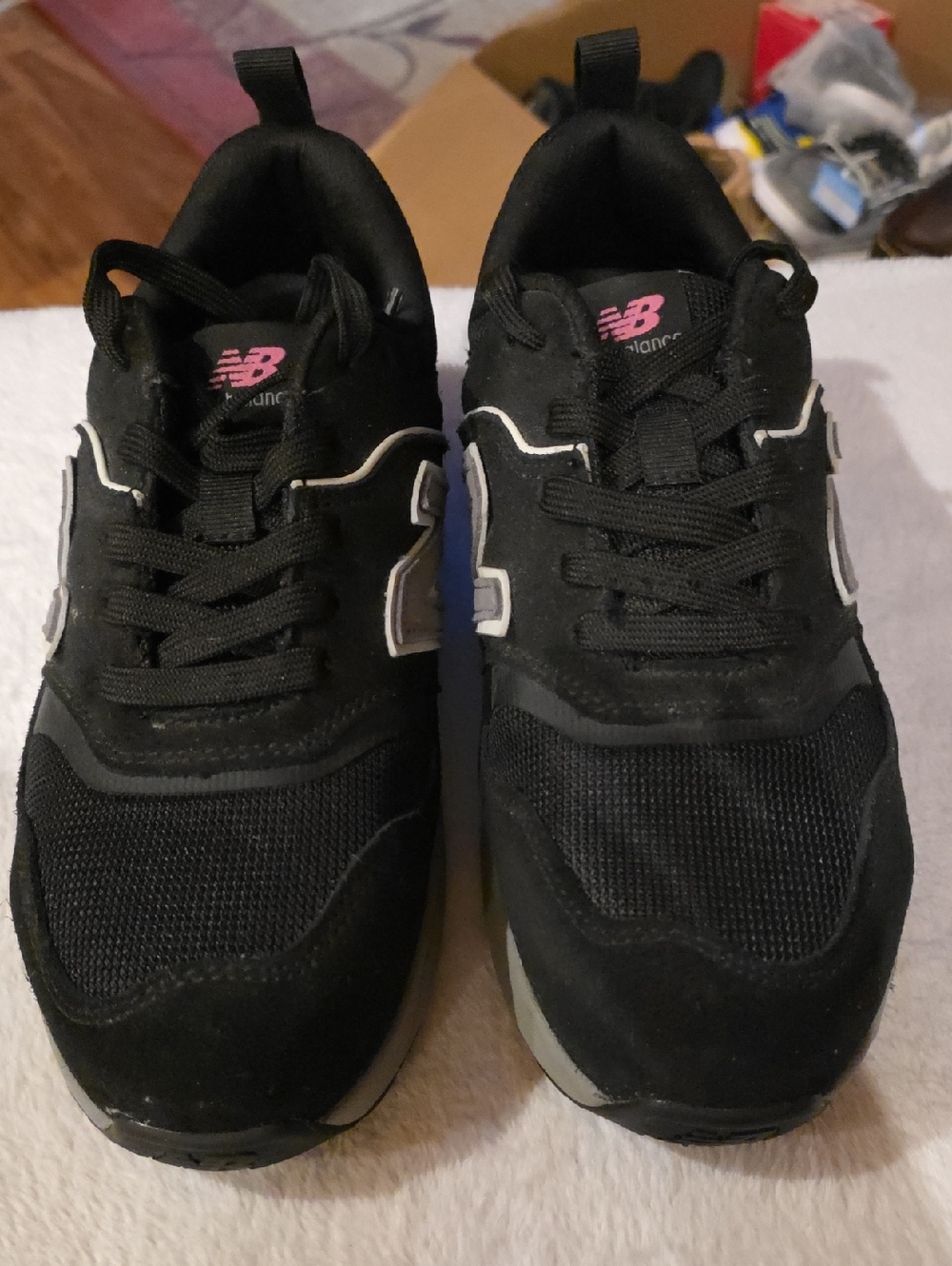 Work.ASTM Steel Toe New Balance Black Sneakers with Pink Logo Accent. New.
